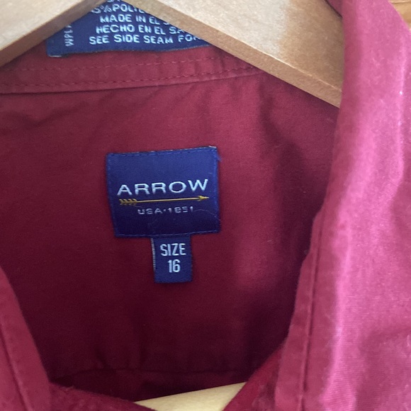 Arrow Shirts Tops Arrow Button Down Shirt Deep Red Burgundy Color M 